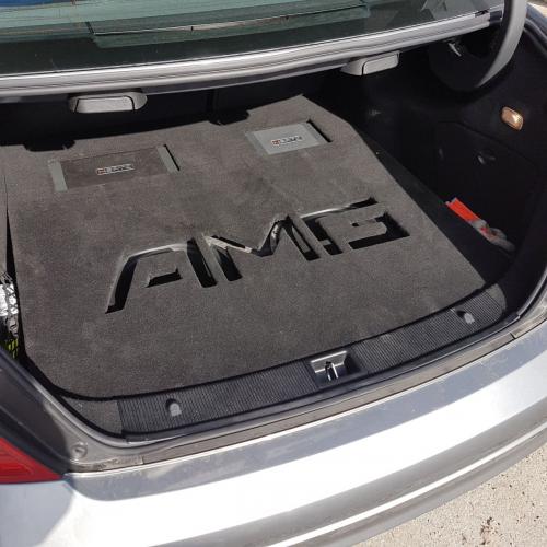 Mercedes-W204-Sound-040