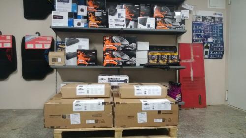 Audison-Golf6-Package-001