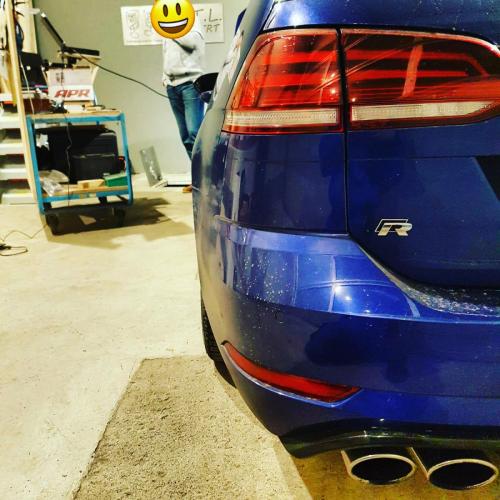 075F7326-2A2D-4E92-9C77-C40BABC5E5E3