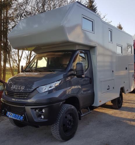 081E676F-16EF-454A-99C7-082DBBFE30FF