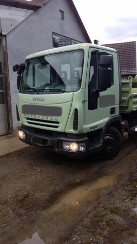 8D03801F-D3FB-476E-B4FF-003D1FDE8A7D